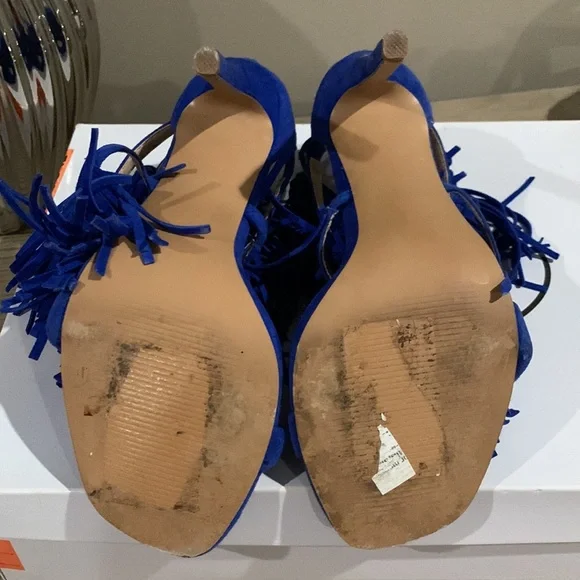 Blue suede heels! Fringly Style open toe with zipper back. Size US 6.5 - Picture 3 of 4